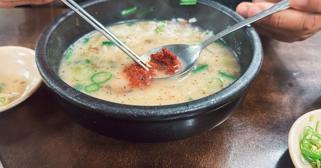 韓国・清州の새가덕순대(セガドクスンデ)の따로국밥(タロクッパ)3