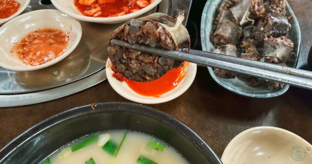 韓国・清州の새가덕순대(セガドクスンデ)のスンデ単品2