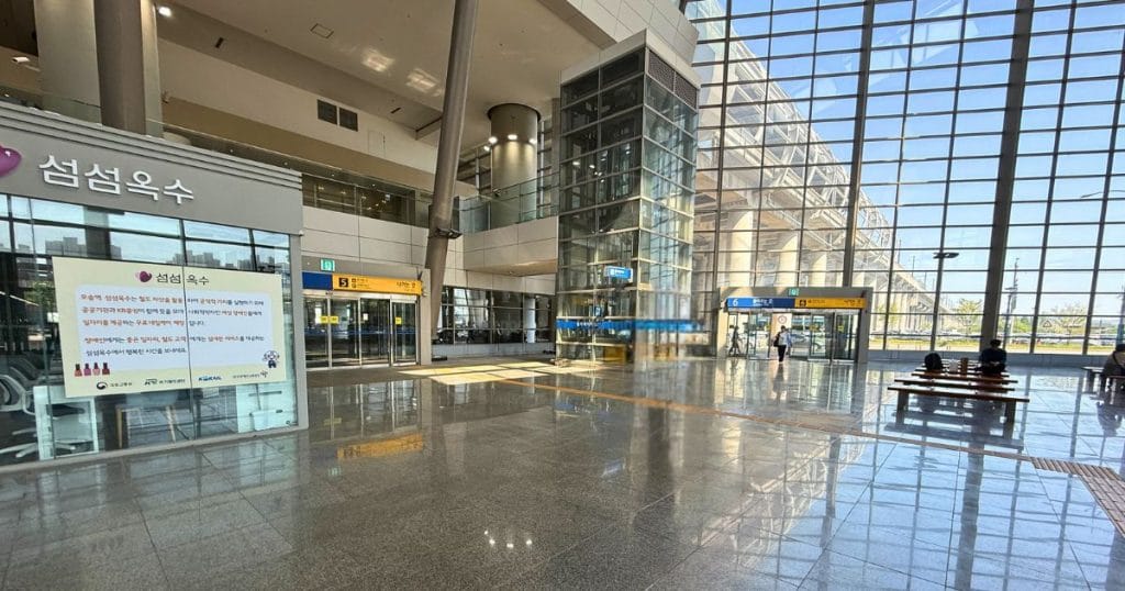 韓国・清州、五松（オソン 오송）駅の1階全景
