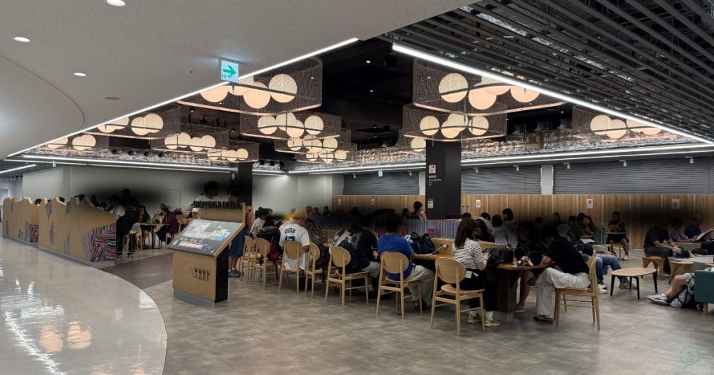 韓国・清州へ行くエアロKが出発する成田空港第3ターミナル、153番前の待合所