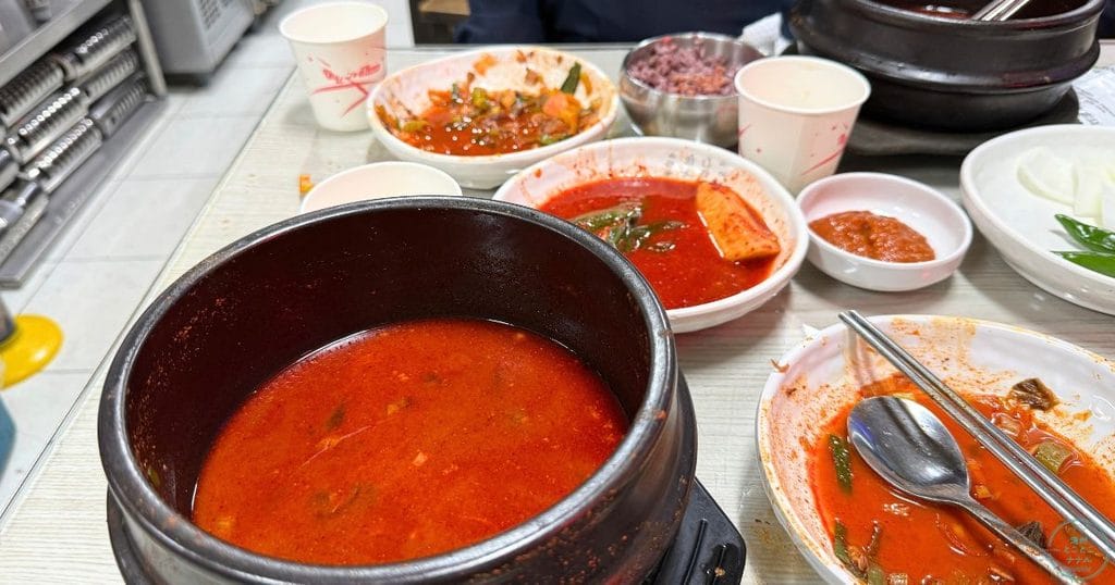 韓国・清州のサジッコル ヘジャングク:사직골해장국の뼈다귀 해장국(ピョダグィ ヘジャングク)を完食しました!