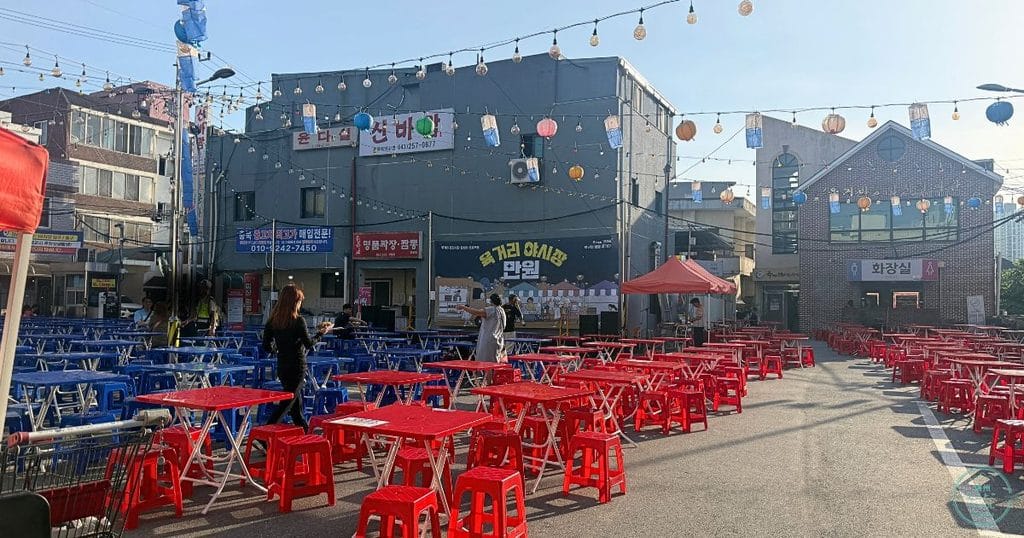 韓国・清州のユッコリ市場の夜市/ナイトマーケット、육거리야시장 만원:ユッコリヤシジャン マンウォンの会場1